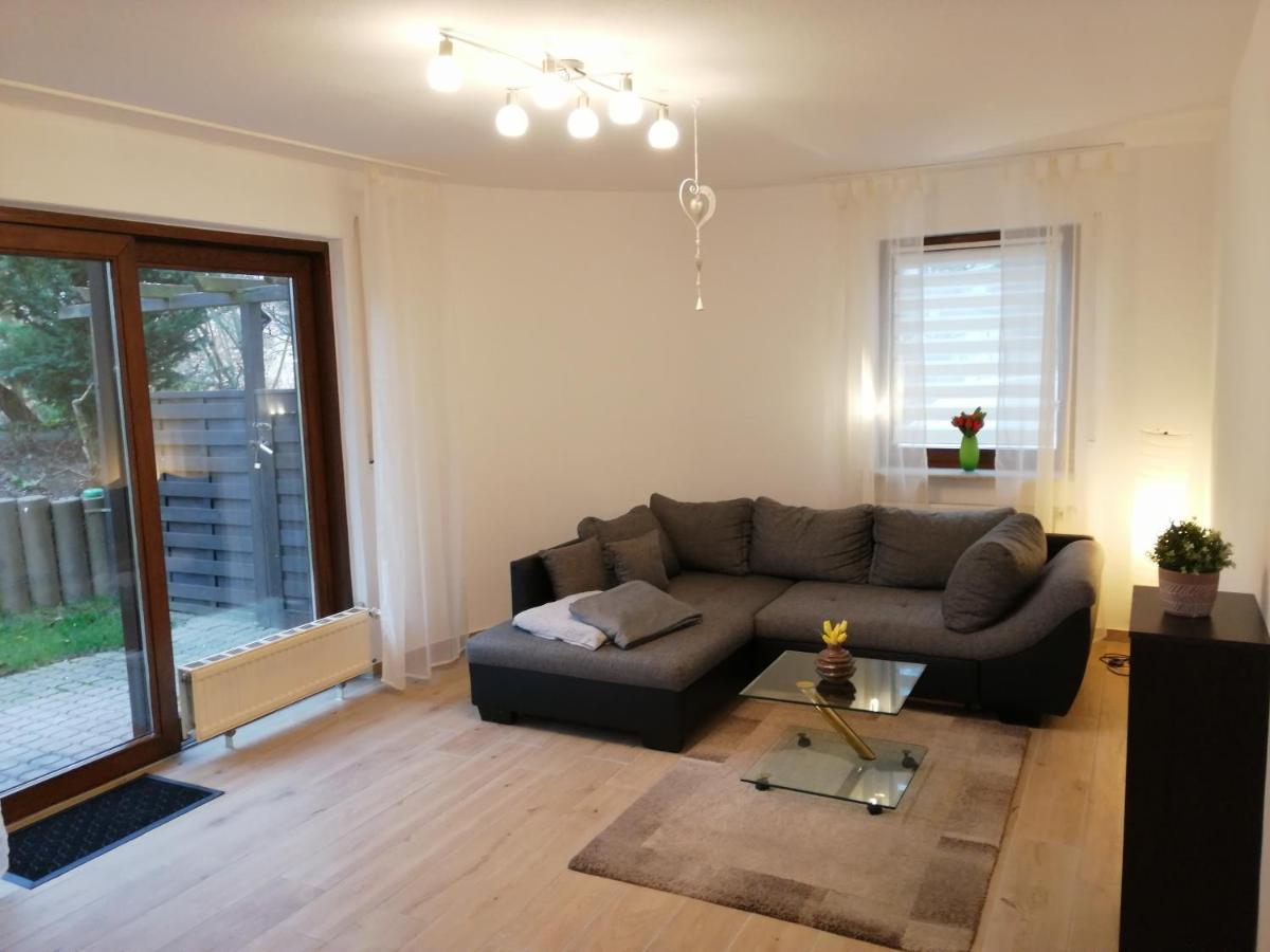 Ebenerdige Ferienwohnung Mit Grosser Terrasse In Der Naehe Des Waldes, Zum Wohlfuehlen Schoneck Екстериор снимка
